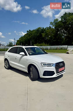 Внедорожник / Кроссовер Audi Q3 2018 в 