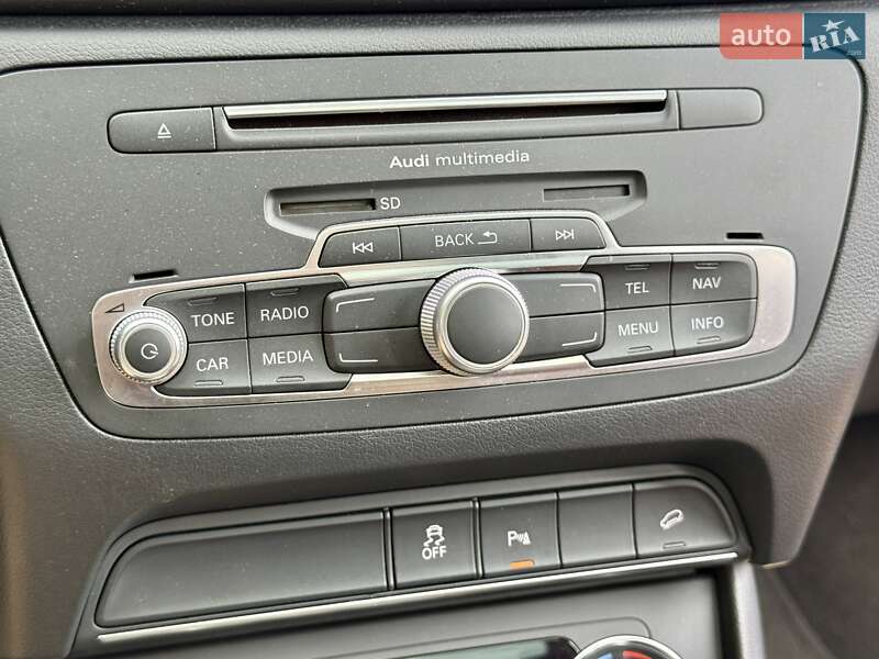 Внедорожник / Кроссовер Audi Q3 2018 в Харькове