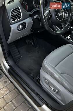 Внедорожник / Кроссовер Audi Q3 2015 в 
