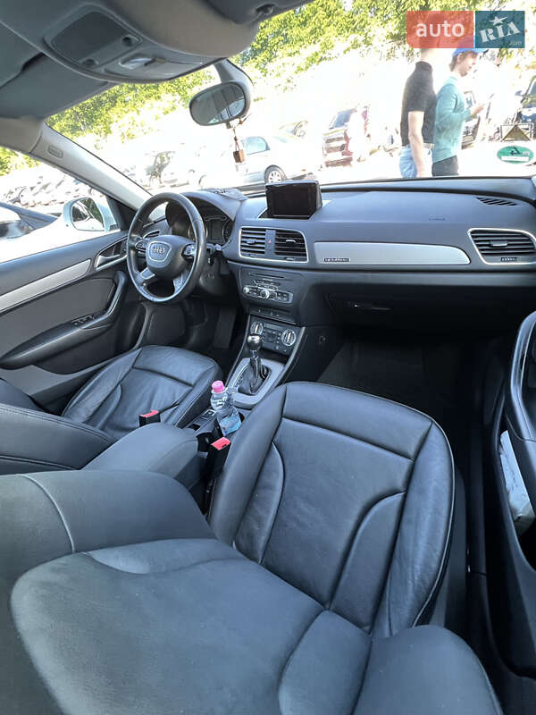 Внедорожник / Кроссовер Audi Q3 2013 в Луцке фото 16 Внедорожник / Кроссовер Audi Q3 2013 в Луцке