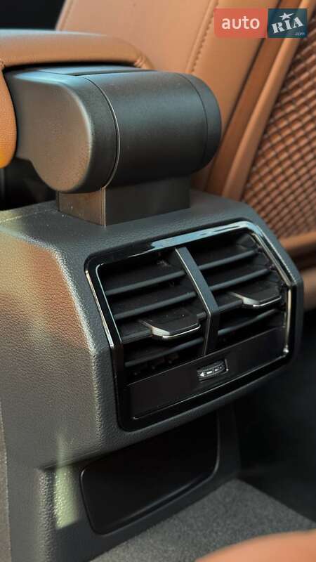 Внедорожник / Кроссовер Audi Q3 2021 в Ровно