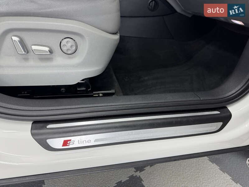 Внедорожник / Кроссовер Audi Q3 2018 в Трускавце