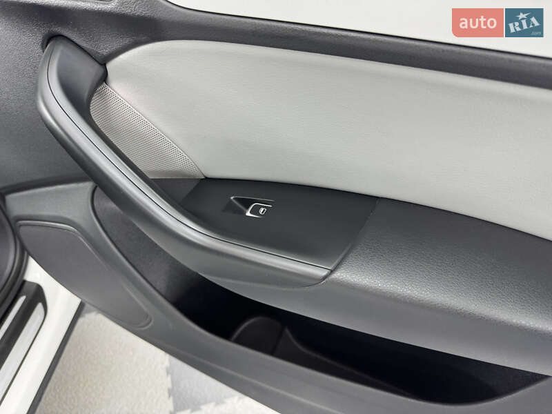 Внедорожник / Кроссовер Audi Q3 2018 в Трускавце