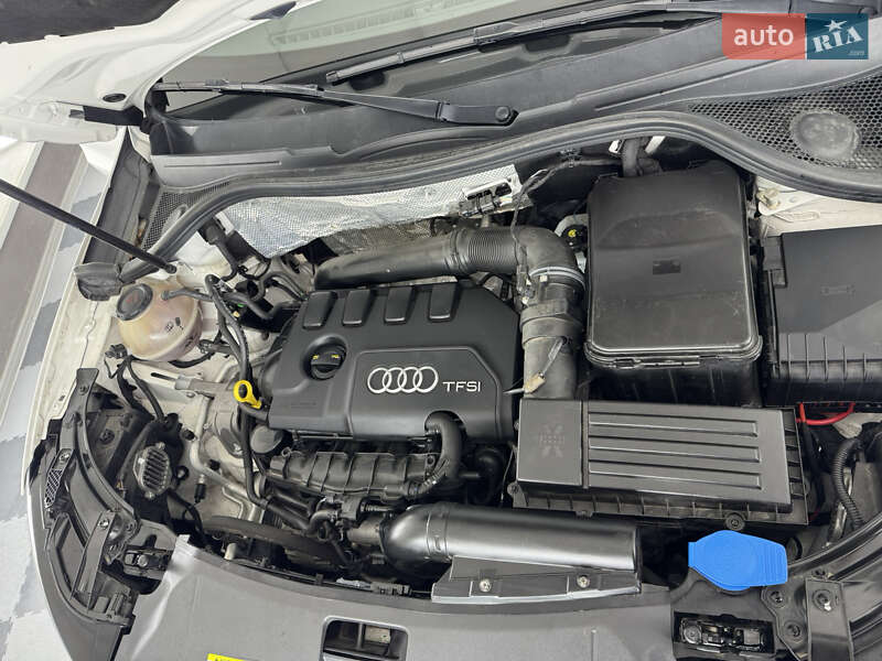 Внедорожник / Кроссовер Audi Q3 2018 в Трускавце