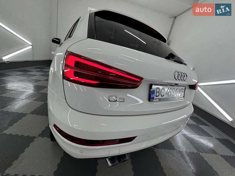 Внедорожник / Кроссовер Audi Q3 2018 в Трускавце