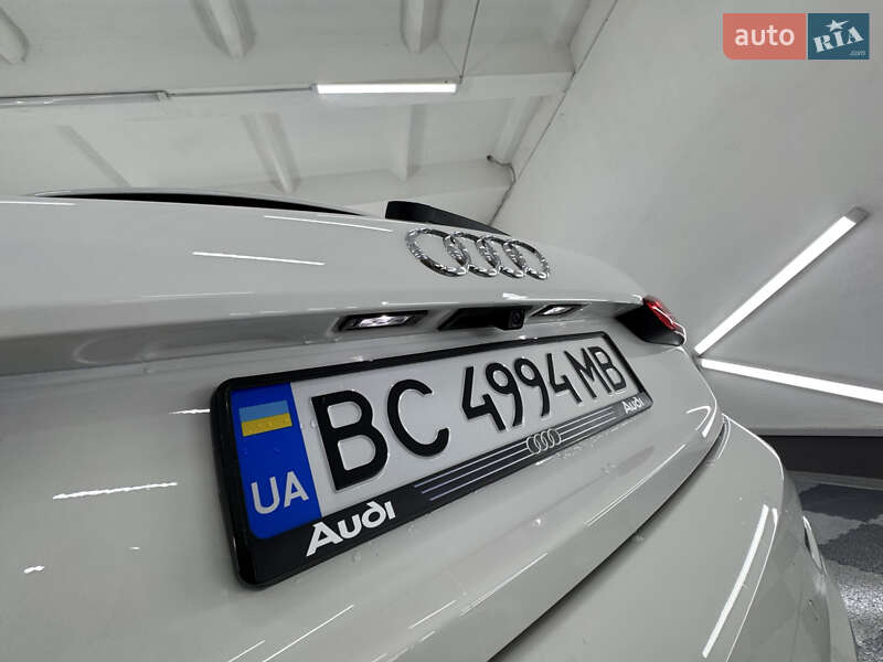 Внедорожник / Кроссовер Audi Q3 2018 в Трускавце