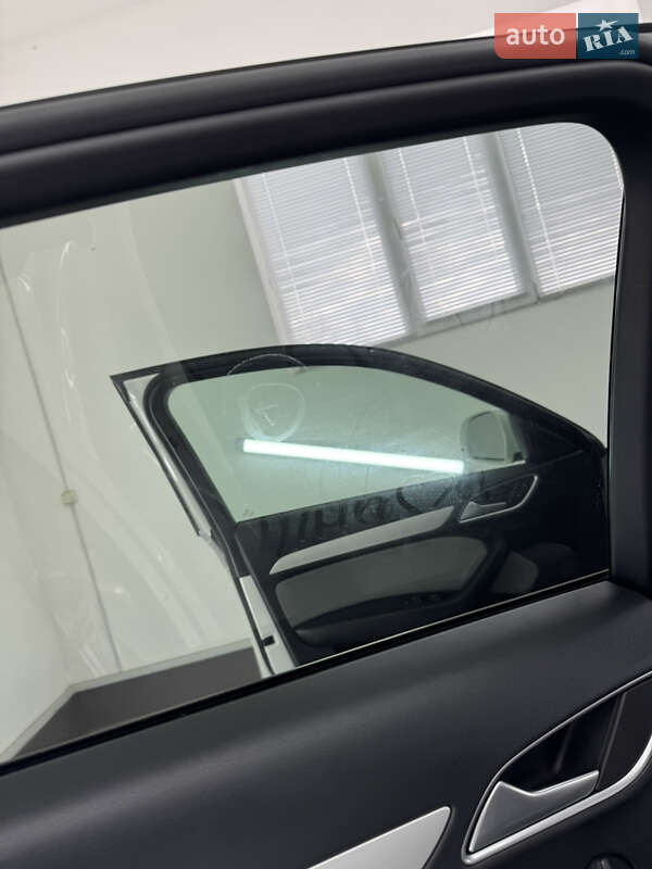 Внедорожник / Кроссовер Audi Q3 2018 в Трускавце