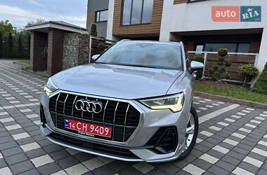 Внедорожник / Кроссовер Audi Q3 2019 в 