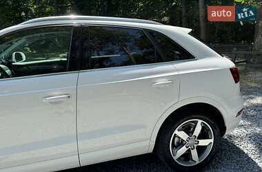 Внедорожник / Кроссовер Audi Q3 2015 в 