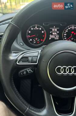 Внедорожник / Кроссовер Audi Q3 2015 в 