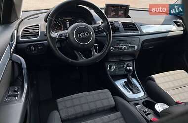 Внедорожник / Кроссовер Audi Q3 2013 в 