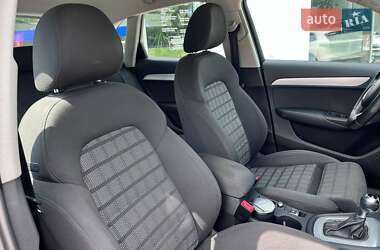 Внедорожник / Кроссовер Audi Q3 2013 в 