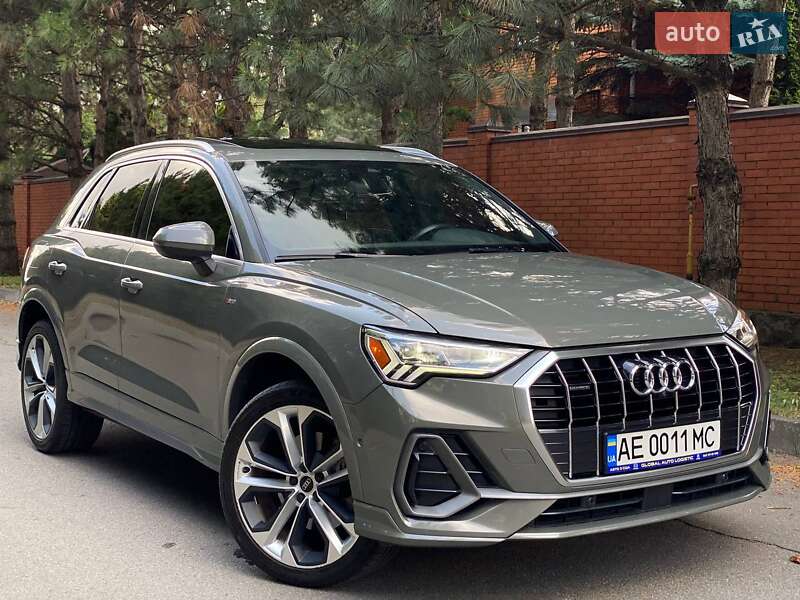 Audi Q3 2021