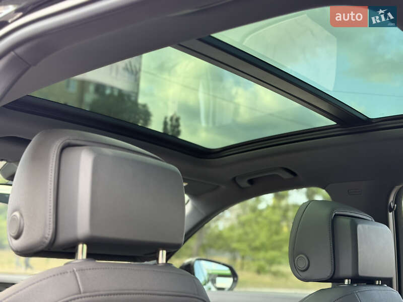 Внедорожник / Кроссовер Audi Q3 2023 в Каменском