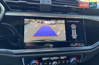 Внедорожник / Кроссовер Audi Q3 2019 в 