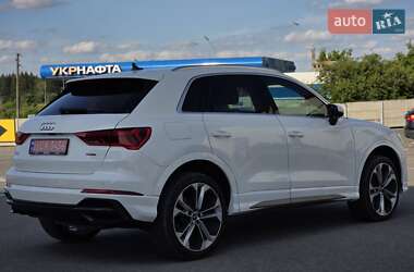 Внедорожник / Кроссовер Audi Q3 2019 в 
