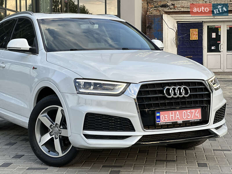 Внедорожник / Кроссовер Audi Q3 2015 в Ровно