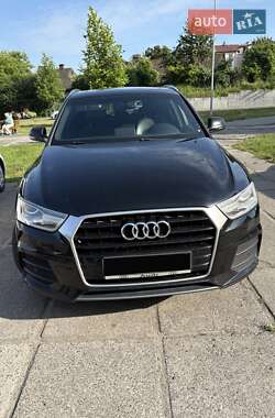 Audi Q3 2015