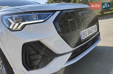 Внедорожник / Кроссовер Audi Q3 2022 в 