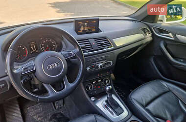 Внедорожник / Кроссовер Audi Q3 2017 в 