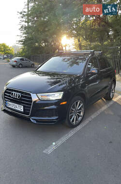 Внедорожник / Кроссовер Audi Q3 2018 в 