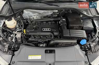 Внедорожник / Кроссовер Audi Q3 2017 в 
