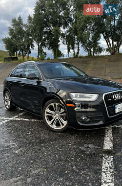 Внедорожник / Кроссовер Audi Q3 2014 в 