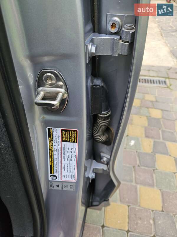 Внедорожник / Кроссовер Audi Q3 2015 в Черновцах фото 31 Внедорожник / Кроссовер Audi Q3 2015 в Черновцах