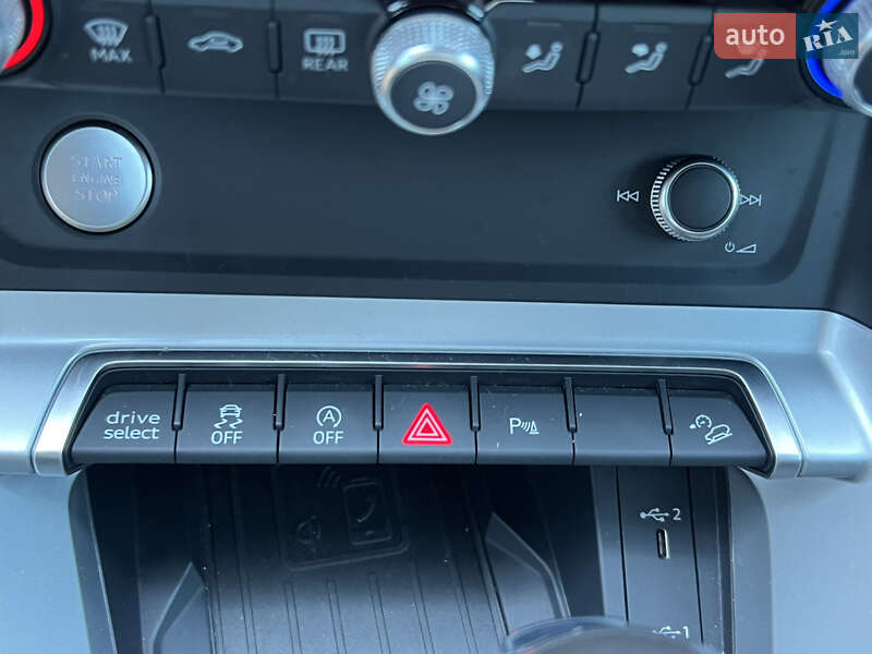 Внедорожник / Кроссовер Audi Q3 2020 в Стрые фото 35 Внедорожник / Кроссовер Audi Q3 2020 в Стрые