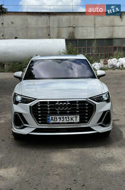 Внедорожник / Кроссовер Audi Q3 2019 в 