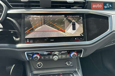 Внедорожник / Кроссовер Audi Q3 2024 в 