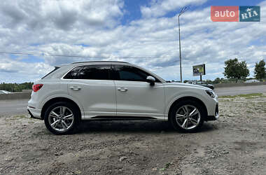 Внедорожник / Кроссовер Audi Q3 2019 в 