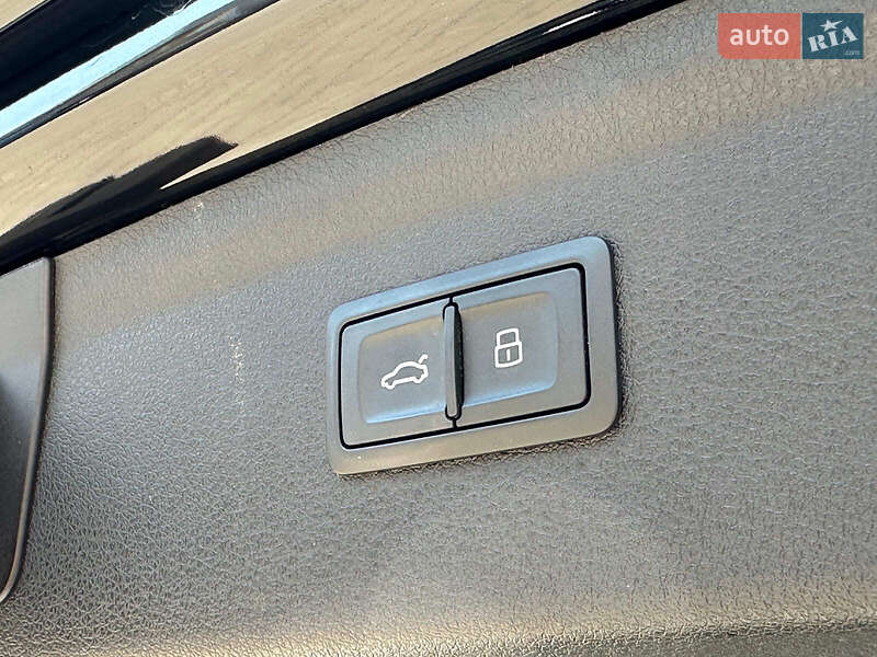 Внедорожник / Кроссовер Audi Q3 2018 в Одессе