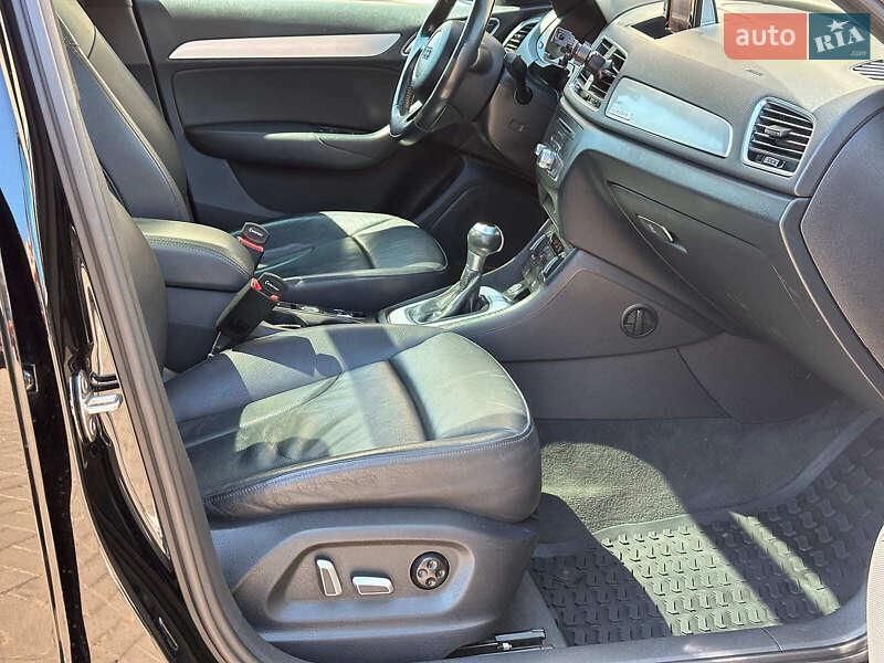Внедорожник / Кроссовер Audi Q3 2018 в Одессе