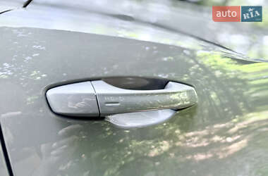 Внедорожник / Кроссовер Audi Q3 2021 в 