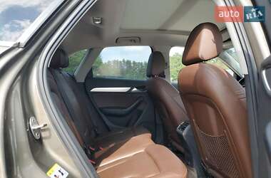 Внедорожник / Кроссовер Audi Q3 2015 в 