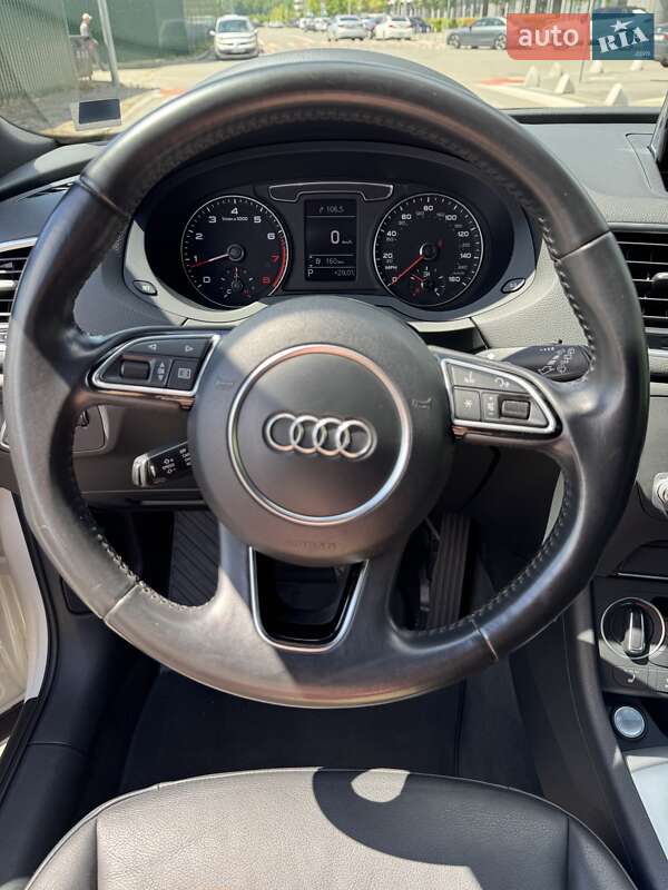 Позашляховик / Кросовер Audi Q3 2016 в Києві