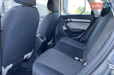 Внедорожник / Кроссовер Audi Q3 2012 в 