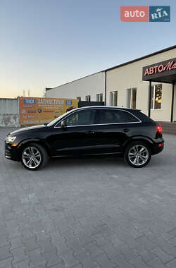 Внедорожник / Кроссовер Audi Q3 2016 в 