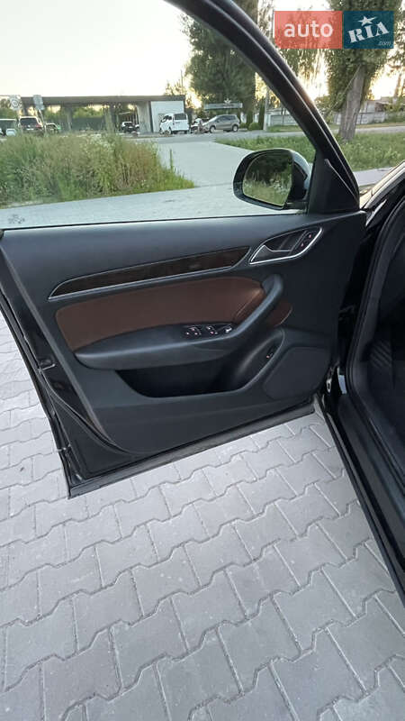 Внедорожник / Кроссовер Audi Q3 2016 в Подволочиске