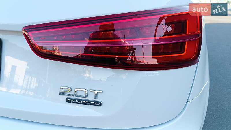Внедорожник / Кроссовер Audi Q3 2017 в Одессе