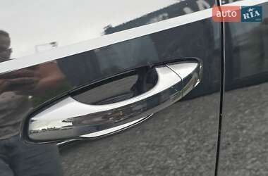 Внедорожник / Кроссовер Audi Q3 2024 в 