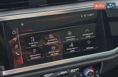 Внедорожник / Кроссовер Audi Q3 2024 в 