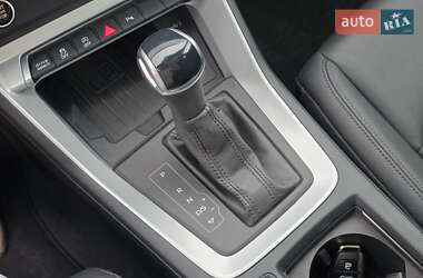 Внедорожник / Кроссовер Audi Q3 2024 в 
