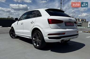 Внедорожник / Кроссовер Audi Q3 2017 в 