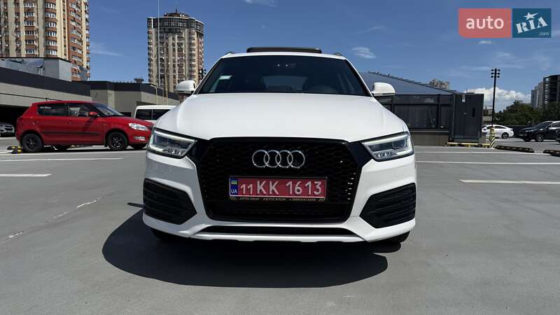 Внедорожник / Кроссовер Audi Q3 2017 в Киеве