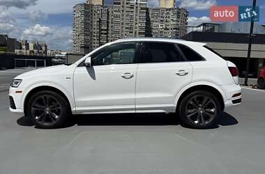 Внедорожник / Кроссовер Audi Q3 2017 в 