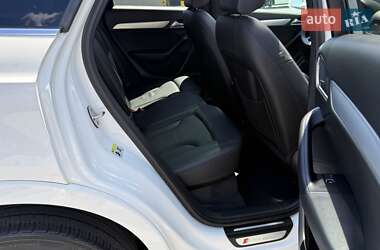 Внедорожник / Кроссовер Audi Q3 2017 в 