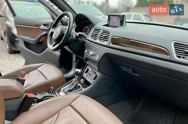 Внедорожник / Кроссовер Audi Q3 2015 в 