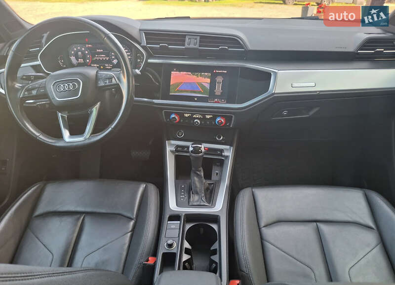 Позашляховик / Кросовер Audi Q3 2020 в Києві
